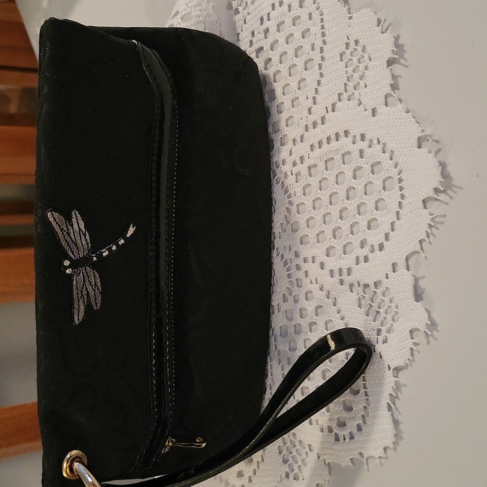 Simply Vera Wang clutch/ wristlet